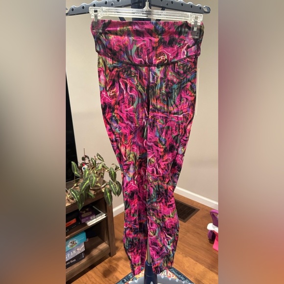 NWT base pace 25” leggings - Picture 5 of 8